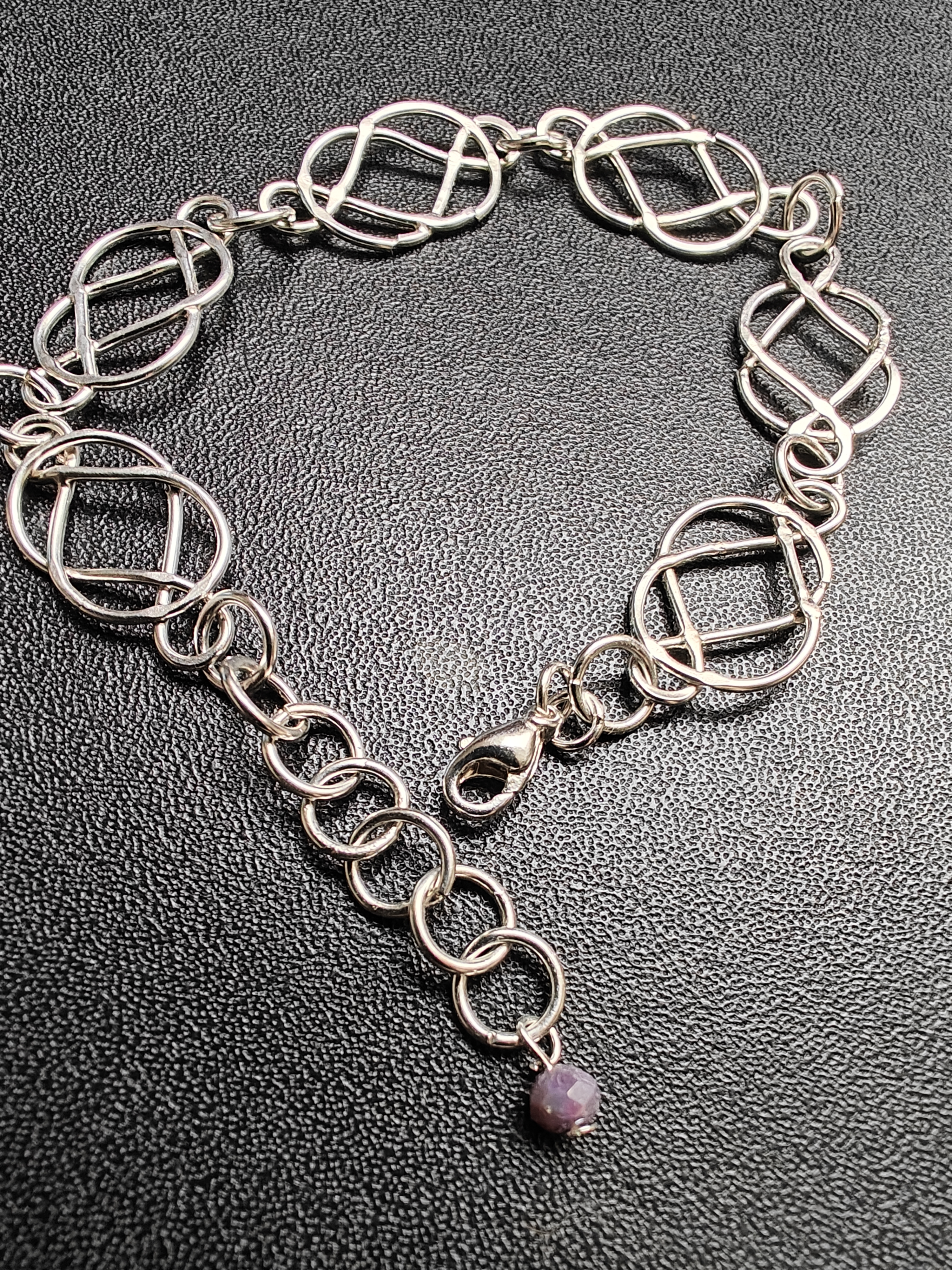 AB0001 - Armband uit gesmeed zilver - handwerk - massief zilver