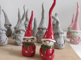 Kerstkabouters maken in keramiek deel 1  -  donderdag 18 september van 18:30 tot 21 uur - In Lint