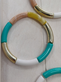 Trendy boogarmband 22001 - 1 beige en 1 gele kraal