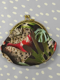 Handgemaakt tasje met clipsluiting "Rose garden"