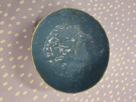 Handgevormde bowl/ ontbijtkom - "blue opal"