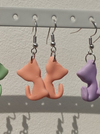 Oorhangers polymeer poesjes pastelperzik