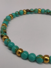Fijne armband in natuursteentjes: kleur turquoize