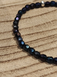 Armbandje met facet geslepen kristalglas uit Tjechië - marineblauw AB