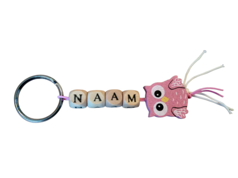 Naamsleutelhanger uiltje roze