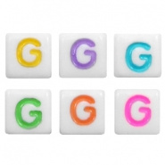 Acryl letterkraal multicolor-wit G (vierkant)