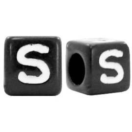 Acryl letterkraal zwart S  (vierkant)