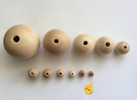 Blank houten kraal 10 mm.