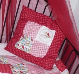 Kinderkamer patchwork vogeltjes wit/rood