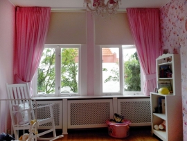 Gordijnen 0.4 cm ruit roze met embrasses