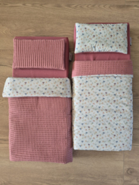 Dekbedovertrekset hartjes pastel/wafelkatoen
