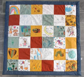 Speelkleed patchwork/kindertekeningen oker/terra/oudgroen