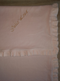 Dekentje wieg 75 x 100 cm nicky velours met hydrofiele ruche en naam geborduurd