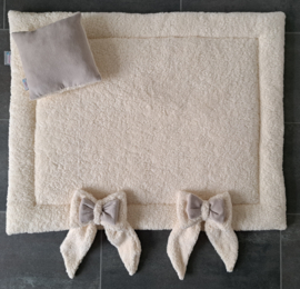 Set boxkleed, kussentje en 2 striklinten teddy katoen/nicky velours