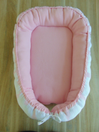 Set boxkleed en babynestje walvis roze/wit