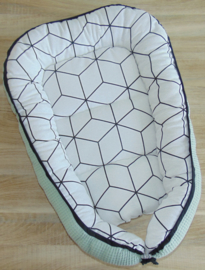 Babynestje wafelkatoen/kubus off-white - zwart