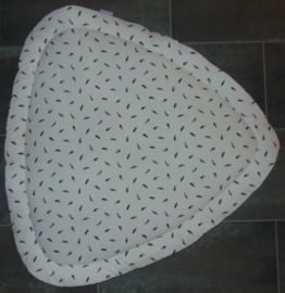 Boxkleed Tripus wafelkatoen/poplin veertjes off-white/zwart