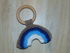 (V) Houten ring met regenboog blauw