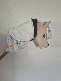 (V) Hobbyhorse dekentje donkergrijs/off-white