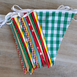 Stoffen slinger carnaval  rood/groen/geel 10 meter