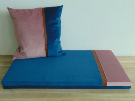 (V) Kussen stuva/smastadt bank  velvet 90 x 50 x 6 cm en sierkussen 50 x 50 cm