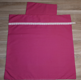 (V) Dekbedovertrekset 50 x 50 cm kleine stip fuchsia met wit kant