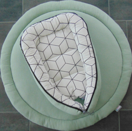 Babynestje wafelkatoen/kubus off-white - zwart