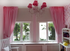 Gordijnen 0.4 cm ruit roze met embrasses