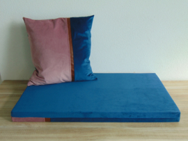 (V) Kussen stuva/smastadt bank  velvet 90 x 50 x 6 cm en sierkussen 50 x 50 cm