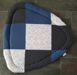 Boxkleed Tripus patchwork olifantjes/katoen ster/wafelkatoen