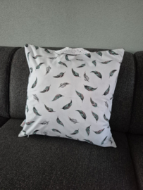 (V) Leeskussen wit/mint/roze