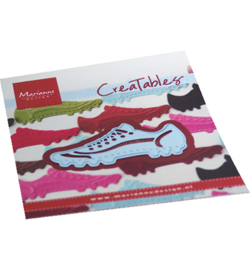 LR0713  Marianne Design Creatables Soccer shoe