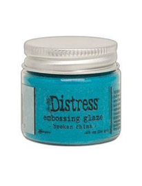 TDE70955 Tim Holtz Distress Embossing  Broken China Glaze