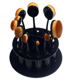Holder for blending brushes (brushes not included)