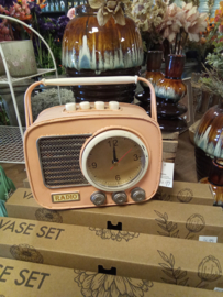 Klok/spaarpot "radio"