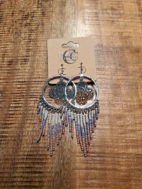 Boho oorbellen met kraaltjes