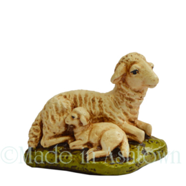 S/H 3.1k: Schapen voor ca. 23 / 25 cm fig.