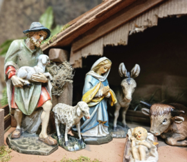 Kunsthars - 54:  Kerstgroep 15cmH (11delig)