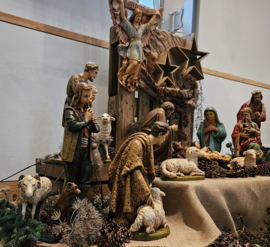 Gips 29:  Grote Kerstbeelden  (18dlg) 60cmH
