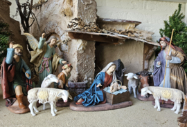 TCbld-1.02a: Kerstgroep - 17 cmH -  11dlg