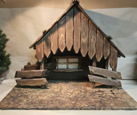 Kst-OUD-09: KERSTSTAL (demontabel) 46cm hoog