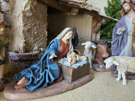 TCbld-1.02a: Kerstgroep - 17 cmH -  11dlg