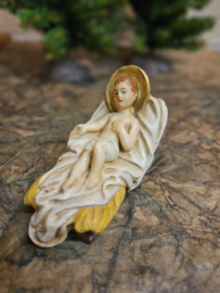 Krst-J31: Oud Jezuskind in kribje (10 cm)