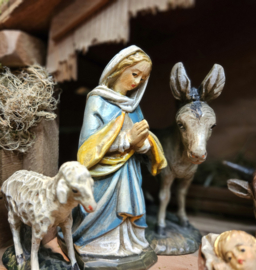 Kunsthars - 54:  Kerstgroep 15cmH (11delig)