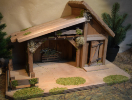Kst-23 Kerststal (voor 14 t/m 23 cmH fig.)
