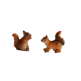 Dd-03b Eekhoorntjes (set 2 stks) 2.4 cm hoog