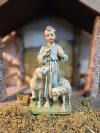 Gips 36:  Oud beeld / Jezusbeeldje met 2 schapen
