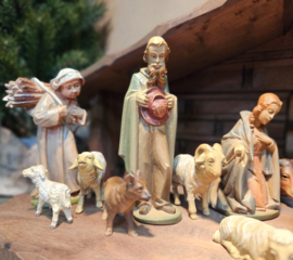 Berkalith 02  || Kerstgroepje  16 dlg -  11cmH