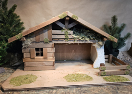 Kst-06 Kerststal met veel details (voor 14 / 15 cm fig.)