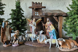 TCbld-1.03: Kerstgroep 12dlg (17 cmH)